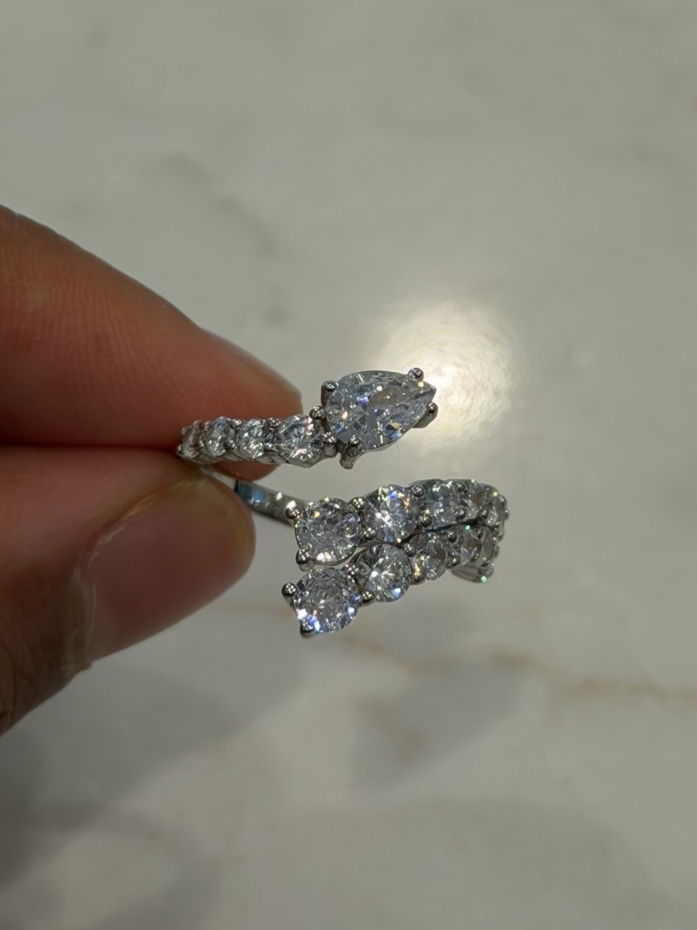 Silver Tone Wrap Around Crystal Ring | Size 7 Statement Ring